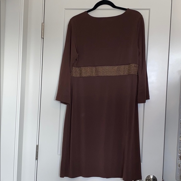 Dress - Picture 3 of 3